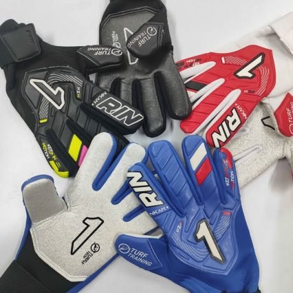 Guante Rinat Nkam training inf y AD